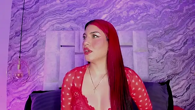 EmmaSwift  online show from 01/29/25, 02:19