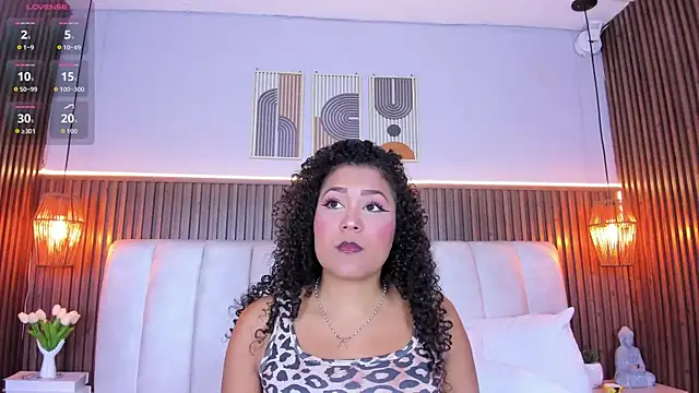 Ashleyy23x online show from 05/13/26, 07:33