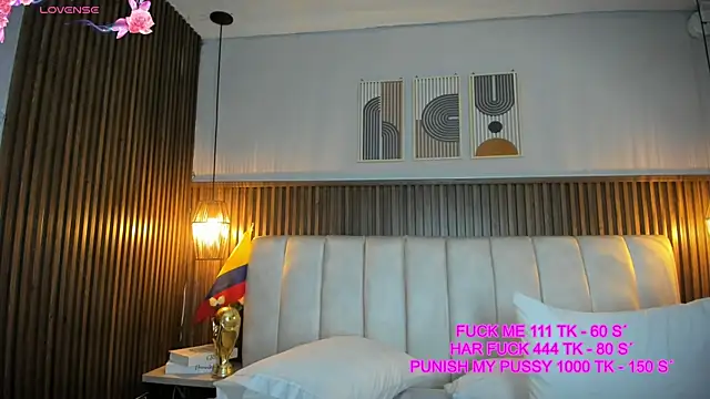 Snapshot of Ashleyy23x chatting on 07/15/26, 07:19 Ashleyy23x online show from 07/15/26, 07:19