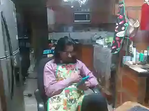 Snapshot of Dr_Pocholate84 chatting on 01/04/25, 05:58 Dr Pocholate84 online show from 01/04/25, 05:58