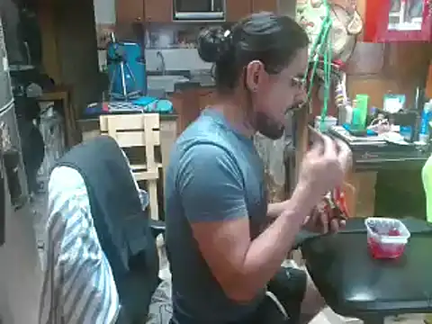 Snapshot of Dr_Pocholate84 chatting on 01/10/25, 04:22 Dr Pocholate84 online show from 01/10/25, 04:22