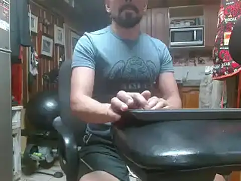 Snapshot of Dr_Pocholate84 chatting on 01/23/25, 02:12 Dr Pocholate84 online show from 01/23/25, 02:12