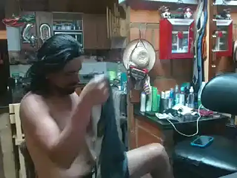 Snapshot of Dr_Pocholate84 chatting on 02/04/25, 06:38 Dr Pocholate84 online show from 02/04/25, 06:38