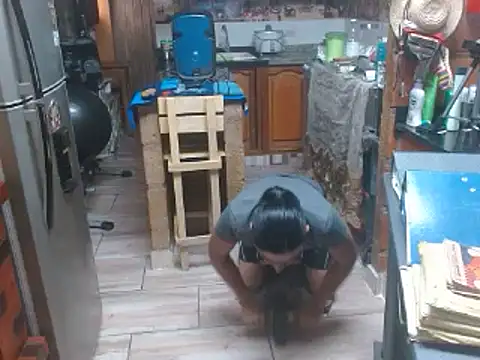 Snapshot of Dr_Pocholate84 chatting on 02/09/25, 08:34 Dr Pocholate84 online show from 02/09/25, 08:34