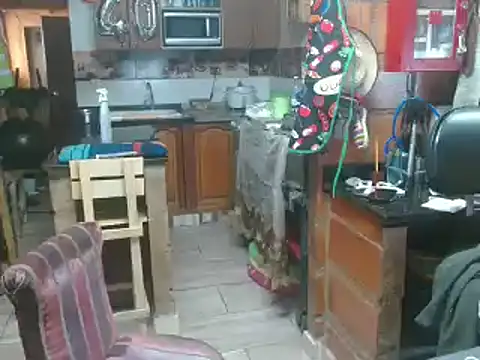 Snapshot of Dr_Pocholate84 chatting on 03/12/25, 04:24 Dr Pocholate84 online show from 03/12/25, 04:24