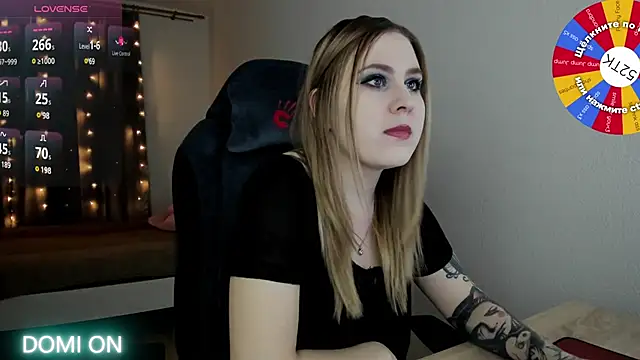 Olivia Munk online show from 02/14/25, 05:09