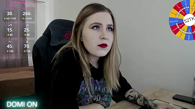 Olivia Munk online show from 02/23/25, 08:06