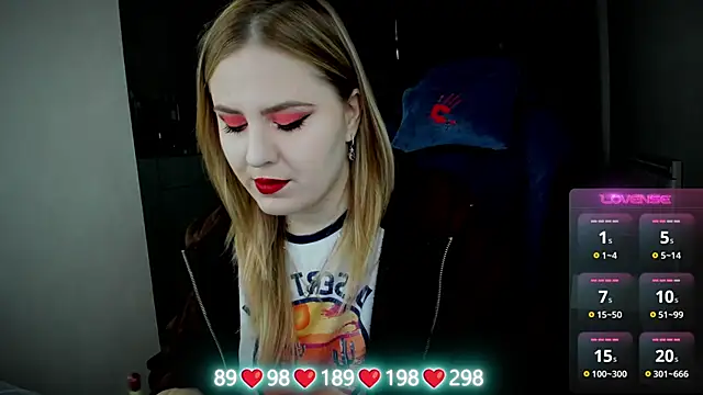 Olivia Munk online show from 09/20/25, 04:35