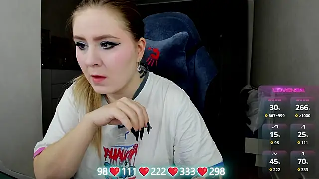 Olivia Munk online show from 02/19/26, 04:41