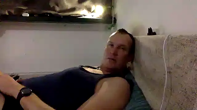 dlvis12 online show from 12/02/25, 08:15