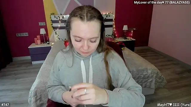 Snapshot of LizaGost chatting on 05/11/26, 04:04 LizaGost online show from 05/11/26, 04:04