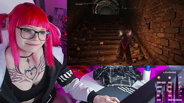 Snapshot of Yumi_Youkai chatting on 01/12/25, 05:44 Yumi Youkai online show from 01/12/25, 05:44