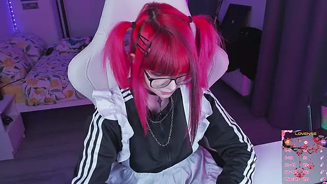 Snapshot of Yumi_Youkai chatting on 09/18/25, 08:00 Yumi Youkai online show from 09/18/25, 08:00