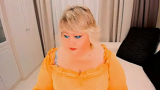 BIGTITSBBW online show from 10/25/25, 07:05