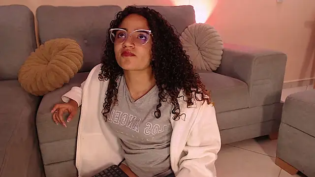 DAHLIA BROWNIE online show from 01/13/26, 02:28