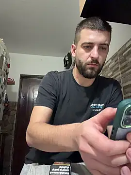 ElChapoGuzman95 online show from 12/05/25, 05:05