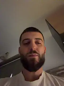 ElChapoGuzman95 online show from 01/10/26, 09:52