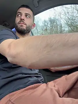 ElChapoGuzman95 online show from 04/09/26, 07:25