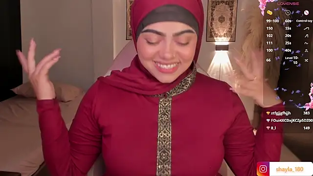 shayla 18 online show from 03/18/25, 11:42