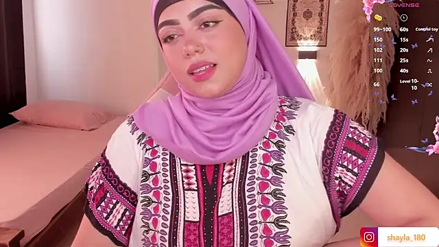 shayla 18 online show from 03/19/25, 08:22