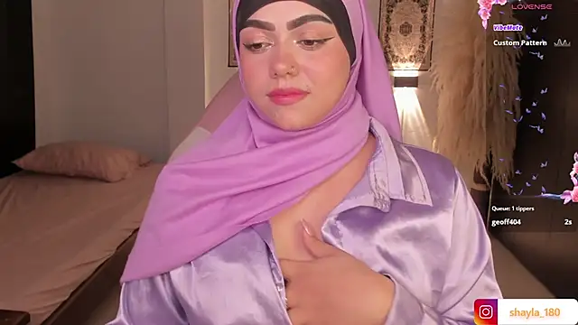 shayla 18 online show from 03/22/25, 12:17