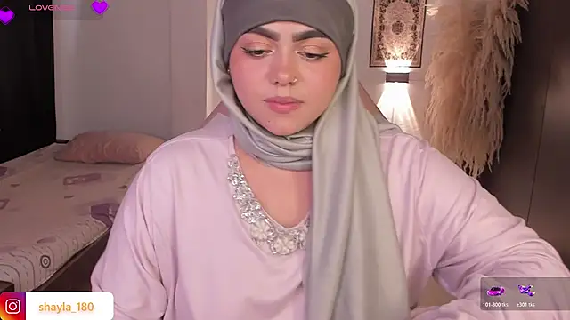 shayla 18 online show from 03/20/26, 07:52