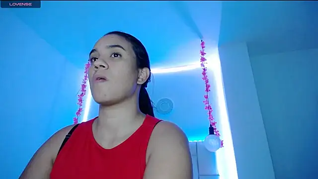 tiffany  pink online show from 02/04/25, 07:44