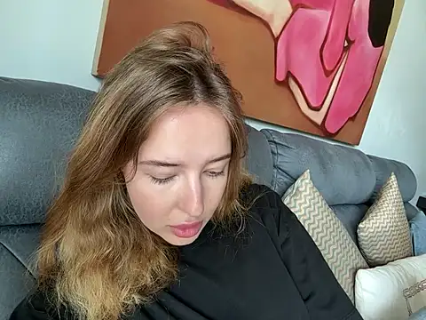 Nura n Sarah online show from 02/28/25, 07:05