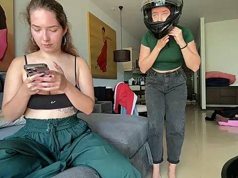 Nura n Sarah online show from 03/01/25, 06:57