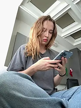 Nura n Sarah online show from 02/27/26, 05:18