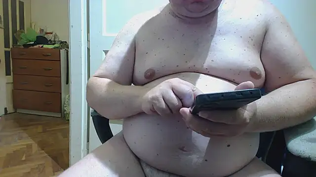 Snapshot of tipko123 chatting on 06/29/26, 07:47 tipko123 online show from 06/29/26, 07:47