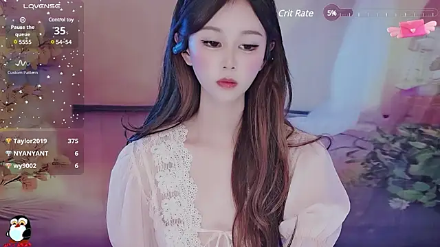 Aimee-520 online show from 02/19/25, 04:44