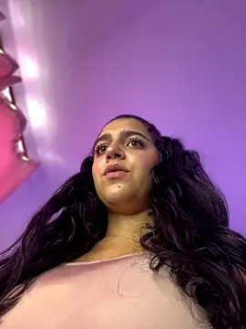 Alicia Ruiz online show from 09/18/25, 06:10