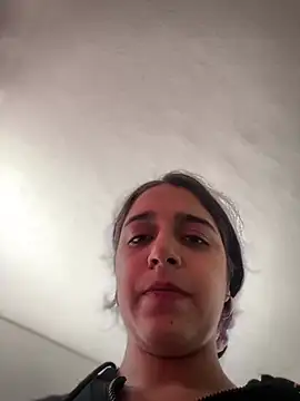 Alicia Ruiz online show from 03/18/26, 06:11