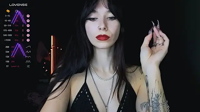 JillVerdon online show from 10/28/25, 06:43