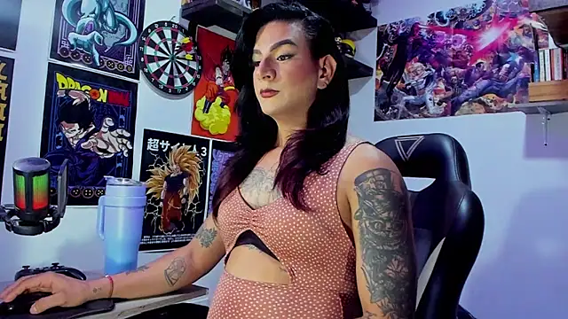 Snapshot of dariell_smokesexx chatting on 06/09/26, 09:32 dariell smokesexx online show from 06/09/26, 09:32