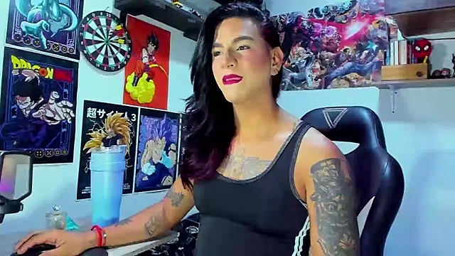 Snapshot of dariell_smokesexx chatting on 07/03/26, 05:30 dariell smokesexx online show from 07/03/26, 05:30