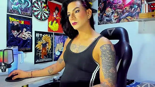 Snapshot of dariell_smokesexx chatting on 07/08/26, 06:23 dariell smokesexx online show from 07/08/26, 06:23