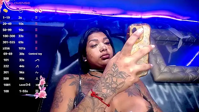 IsabellBigtitsxx online show from 02/19/26, 10:17