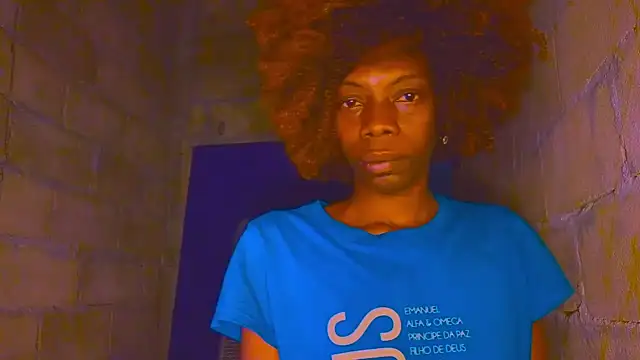 Snapshot of nzanizy chatting on 03/18/25, 09:32 nzanizy online show from 03/18/25, 09:32