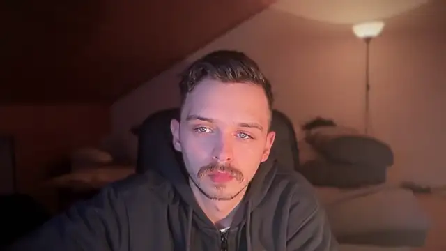 naked psy online show from 02/08/25, 12:06