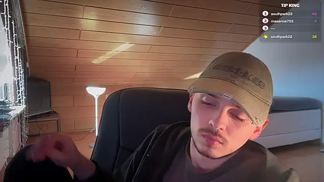 naked psy online show from 02/17/25, 09:56