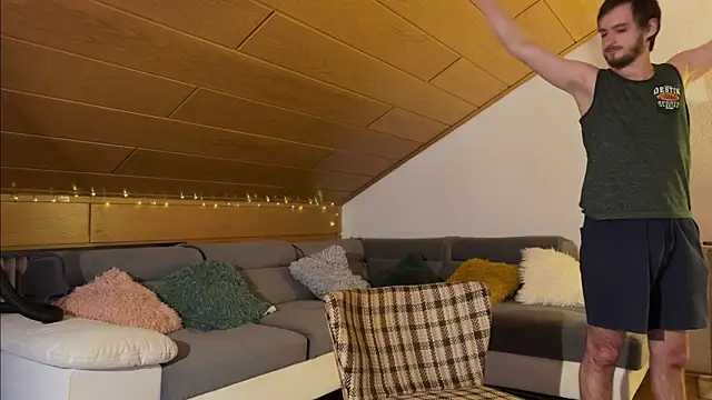 naked psy online show from 11/18/25, 10:14