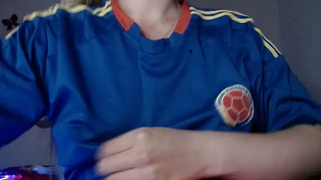 69liamilk69 online show from 12/21/25, 06:09