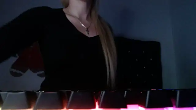 69liamilk69 online show from 01/07/26, 05:10