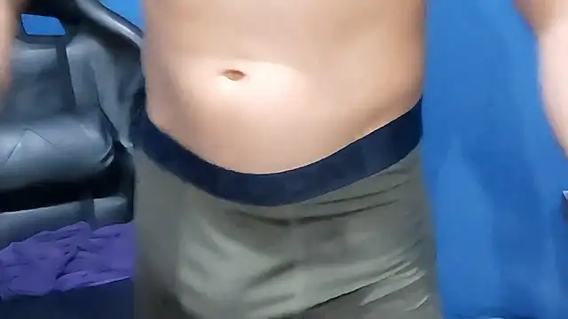 ElmaCannon online show from 02/22/25, 01:57