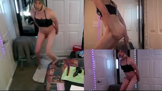 ashleysimmons online show from 10/17/25, 04:04