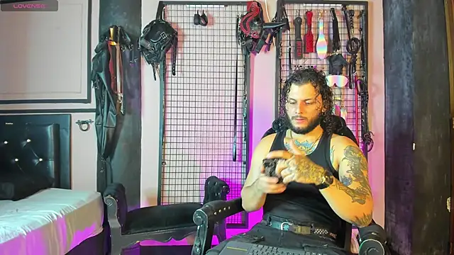 Twisted Fantasy online show from 09/09/25, 03:28