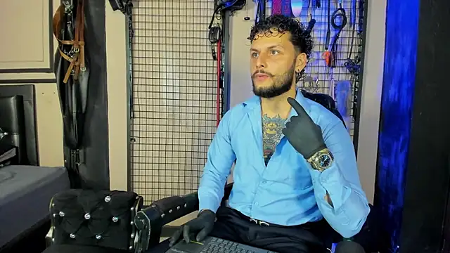 Twisted Fantasy online show from 04/08/26, 03:28