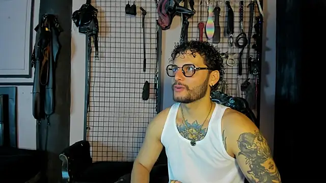 Twisted Fantasy online show from 05/20/26, 04:18